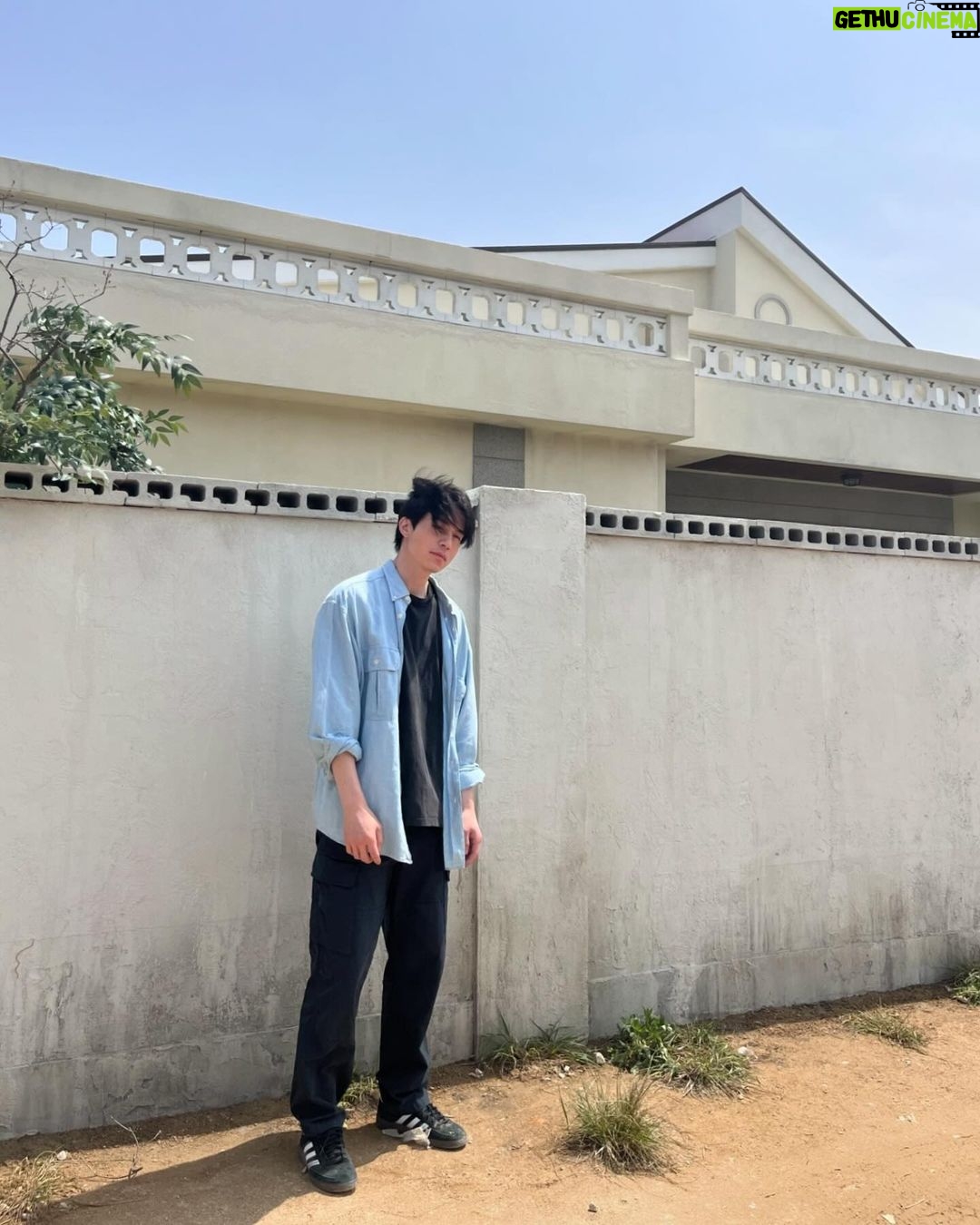 Lee Dong-wook - 1.5 Million Likes - 안전하고 따뜻한 쇼핑몰로 놀러 오세요~😌