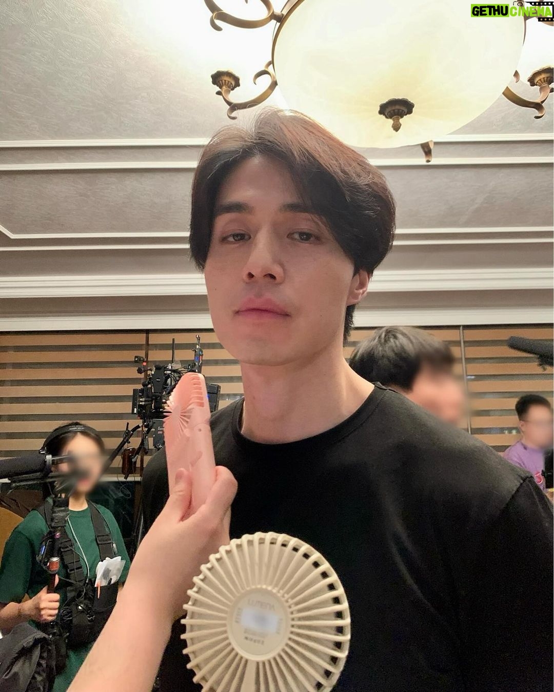 Lee Dong-wook - 1.6 Million Likes - 아직 몇발 남았다 데헷😉