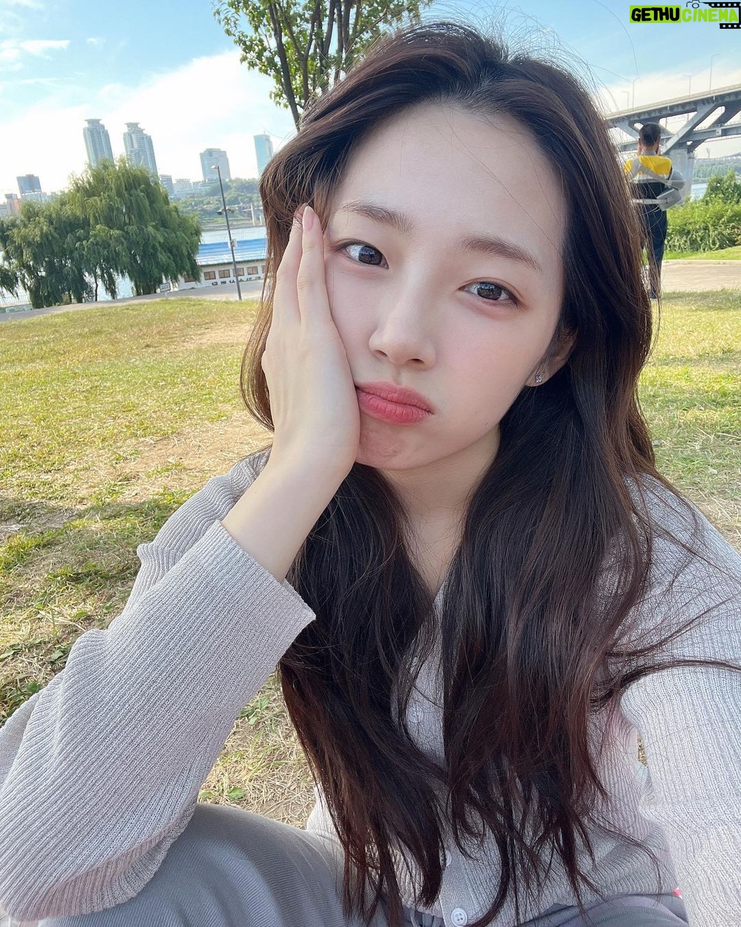 Lee Eun-jae - 31.1K Likes -