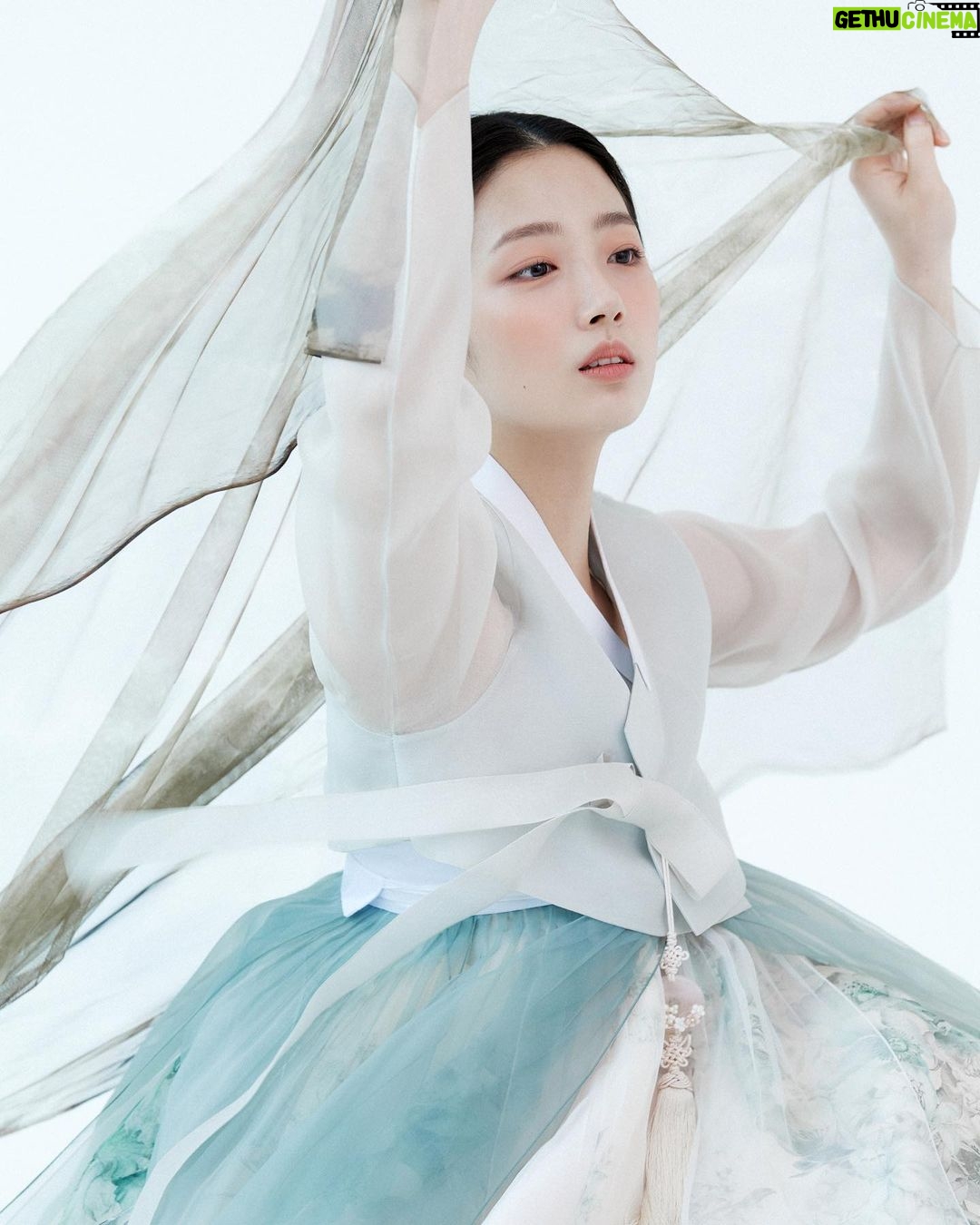 Lee Eun-jae Instagram - β€οΈβπ₯π€π€ μΈ μμμλ§ λλΆμ μμ ν볡μ
κ³ μ¬μ§μ°κ±°μ¨μγ
γ
γ
