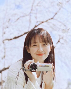 Lee Eun-jae Instagram - 🌸💕🤍