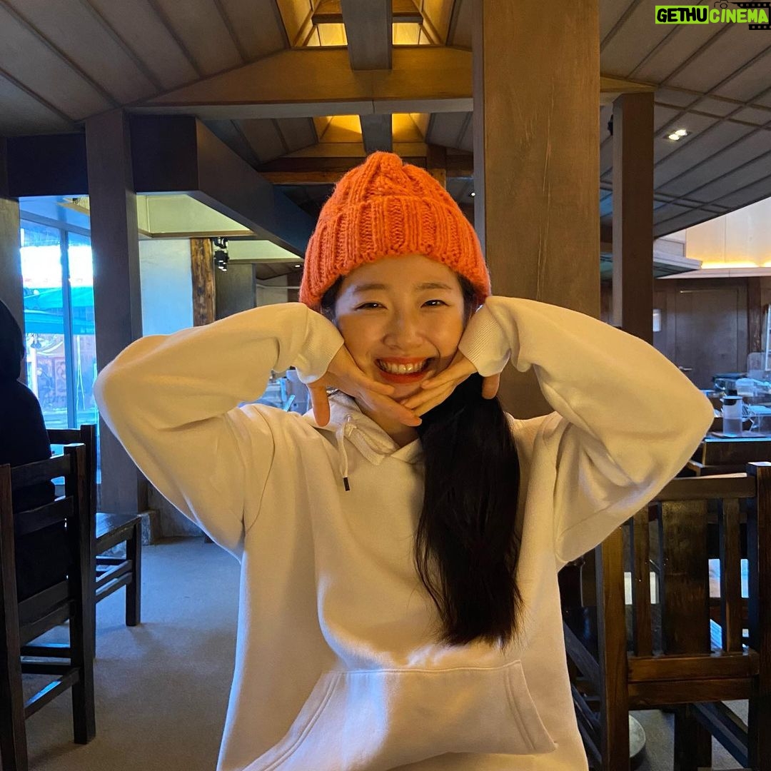 Lee Eun-jae - 23.8K Likes -