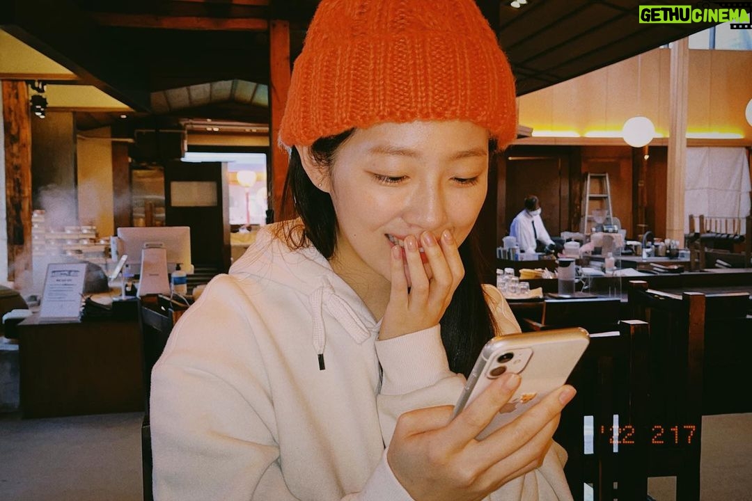 Lee Eun-jae - 32.1K Likes - 강혜원은 사진천재다..