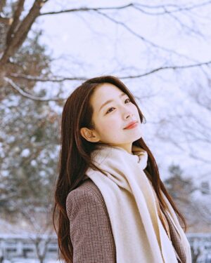 Lee Eun-jae Instagram - ☃️❄️☃️🌨🐮