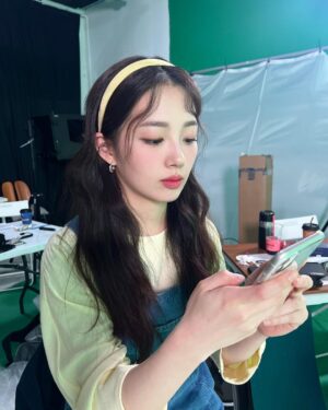 Lee Eun-jae Instagram - 💛🤍💙