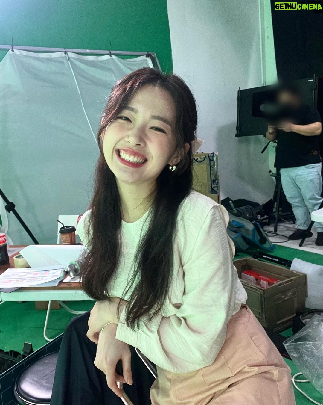 Lee Eun-jae - 26.1K Likes - 💛🤍💙