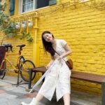 Lee Eun-jae Instagram - 🌝🌼🤩💛 여기가어디게~~~