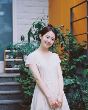 Lee Eun-jae Instagram - 🌿🌺@midwinterfilm