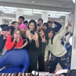 Lee Hyun-yi Instagram - 2023 sbs 연예대상 감사합니다🥰 우리팀 최고💕