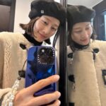 Lee Hyun-yi Instagram – 단발머리하고나서 베레모 쓸 때마다 생각나는 인물…

#파콰드 #슈렉영주 #베레모
