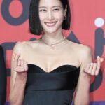 Lee Hyun-yi Instagram - 2023 sbs 연예대상 감사합니다🥰 우리팀 최고💕