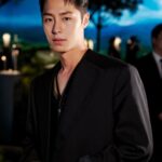 Lee Jae-wook Instagram - CHANEL🖤 #TweedDeCHANEL #CHANELHighJewelry #CHANEL #샤넬