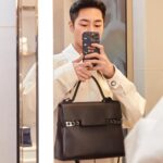 Lee Jae-wook Instagram - 델보 최고🫶🏻🤍 #광고 #델보 #delvaux