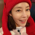 Lee Ji-hyun Instagram - 저도 선물 받아서 써봤어요^^😁😁 잘 어울리나요??😘 인친님들 굿밤이요🌛🌛🌛 내가 너희에게 뱀과 전갈을 밟으며 원수의 모든 능력을 제어할 권능을 주었으니 너희를 해칠 자가 결코 없으리라 (누가복음10:19) #일상#ootd#모자