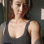 Lee Ji-hyun Instagram - 날씨가 추워지니 💪 운동이 게을러졌어요😭😭 오또케 촬영 하면 데피니션이 잘 보일까요? 팁좀 주세요😁😁 오늘 얼마만에 운동한건지😂😂 바쁘기도 했구요😁 오운완!!!!!! 인친님들 맛있는거 많이 드시구 좋은 저녁 보내세요😘 #운동#홈트#웨이트#겨울#귀차니즘안돼요 하나님이지우신 모든것것이선하매 감사함으로받으면 버릴것이 없나니 하나님의 말씀과 기도로 거룩하여 짐이라 (디모데전서 4:4-5)