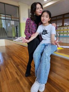 Lee Ji-hyun Instagram - #학교#공개수업#단풍
