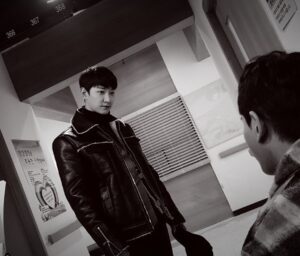 Lee Jung-hyuk Instagram - #밥상차리는남자 #밥차남 
이제 서로 그만 괴롭히자..정태양..