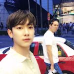 Lee Jung-hyuk Instagram - 해외 촬영분 끝! 드디어 한국 간다!✈️ 공항 가기전 급하게 쇼핑! 이정혁 지킴이 은성이형과👬 #말레이시아 #malaysia #쿠알라룸푸르 #kualalumpur