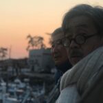 Lee Oi-soo Instagram - 여수의 2020 일레븐브릿지 국제마라톤 조직위원회의 홍보대사 위촉식에 참여하기 위해 잠시 화천을 떠나 있었습니다. 하늘이 아름답고 바다가 아름답고 사람이 아름다운 여수. 맛있는 음식도 많았습니다. 통장어탕, 우럭지리, 새조개 샤브샤브 매생이죽 등으로 포식을 하면서 지금까지 식사가 아닌 사료만 먹고 산 것 같다는 생각까지 했을 정도입니다. 이틀 동안을 여수 비치리조트 대표님께서 희사한 이외수 집필실에 머물러 있었습니다. 대표님의 선배 되시는 분께서 저를 로 안내 하셔서 링거와 태반주사로 치료해 주셨습니다. 놀랍게도 기운이 충천해서 당일날은 밤새도록 한잠도 못 자고 아침까지 청소만 열심히 했습니다. 하지만 돌아오는 도중에 우라질놈의 감기가 다시 도져서 끊임없이 기침과 가래에 시달려야 했습니다. 화천집필실로 무사귀환은 했지만 현재 기분은 최악입니다. 기침 가래는 여전하고 관절이라는 관절은 모조리 쇠망치로 짓이겨지는 듯 쑤십니다. 계속 약을 복용하고 있으나 기침 가래는 전혀 물러갈 기미를 보이지 않습니다. 자꾸만 욕이 치밀어 오릅니다. 나보다 인간성 더러운 존재로 간주되는 인간이 앞에 있다면 년놈을 가리지 않고 아구창을 한대 날려 버리고 싶습니다. 자꾸만 욕설이 치밀어 오릅니다. 띠버럴!