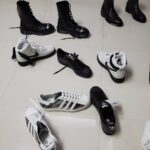 Lee Sang-min Instagram - 옷은 쉬운데....항상신발이 어렵다....내일 뭐를 신을까.... 잘자엽....^^ 행꿈 즐꿈~~~나이키매니아 #nikemania #슈덕후 #신발덕후 #아다다스 #vetments #prada #balenciaga #alyx