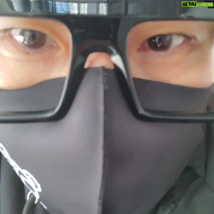 Lee Sang-min Instagram - 오늘 하루종일...눈이 퉁퉁~ 부었어 퉁퉁~ 얼굴이 퉁퉁~ 부었어 퉁퉁~
