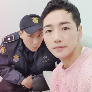 Lee Sang-min Instagram - 감사합니다 ~~~~ 펜트하우스 카메오출연.... 박군이랑~~~^^ 잘자요^  사랑합니다 ^^