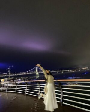 Lee Seo-yeon Instagram - 막 신나 미쳐🤪
#busan #gwangalli