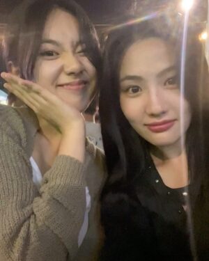Lee Seo-yeon Instagram - 아람 온니한테 귀여움 왕창 받는 나💗
#nhatrang #vietnam