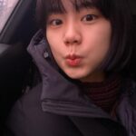 Lee Seo-yeon Instagram - 이제야 제주 온지 24시간 지났다! 어제 급하게 산 카메라가 망가지는 엄청난 일이 있었지만.. 눈과 바람 때문에 도로가 막히구 가고싶었던 해변에 출입을 못하는 일도 있었지만.. 그래도 행복했다:) 그리구 사진은 세상에서 제일 귀여운 우리 할무니🧡 내일은 더 행복하자! _ 2024.01.21~2023.01.25 #jeju