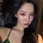 Lee Sun-mi Instagram - Green or Pink❔️ Bangkok, Thailand