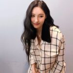 Lee Sun-mi Instagram - 🌚🌝