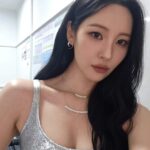 Lee Sun-mi Instagram - Red or Silver?