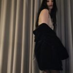 Lee Sun-mi Instagram - 🖤💙 Abu-Dhabi