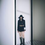 Lee Sun-mi Instagram - 🖤 @voguekorea @goldengoose
