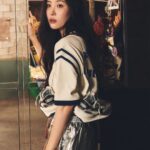Lee Sun-mi Instagram - No matter what, run after your dreams🏃🏻‍♀️💙 @goldengoose #GoldenGoose #RunAfterYourDreams
