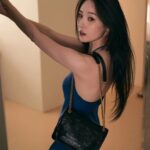 Lee Sun-mi Instagram - 💙🖤🤎