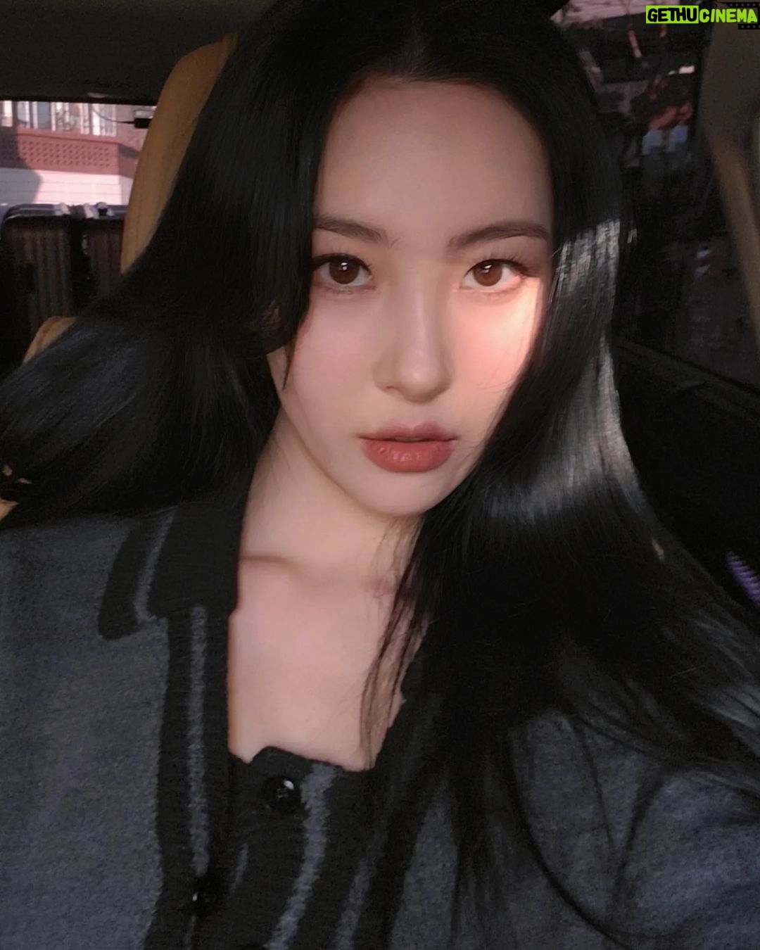 lee-sun-mi-instagram-feat-gethu-cinema