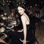 Lee Sun-mi Instagram - Beautiful moments in Venice @goldengoose #HAUSofDreamers #GoldenGoose #하우스오브드리머 #골든구스 Venice, Italy