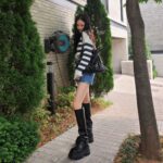 Lee Sun-mi Instagram - 🫡