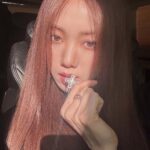 Lee Sung-kyoung Instagram – ☀️💎✨🤍🖤

#AD #Damiani #다미아니