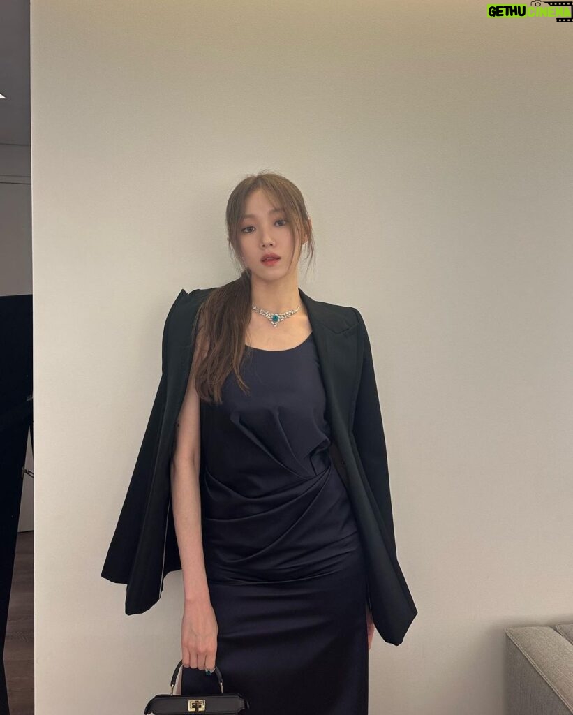 Lee Sung-kyoung Instagram -