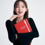 Lee Sung-kyoung Instagram – #shiseido 🌹❤️