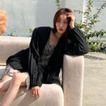 Lee Sung-kyoung Instagram - @ellehongkong behind📹