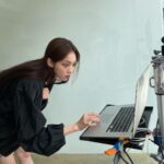 Lee Sung-kyoung Instagram - @ellehongkong behind📹