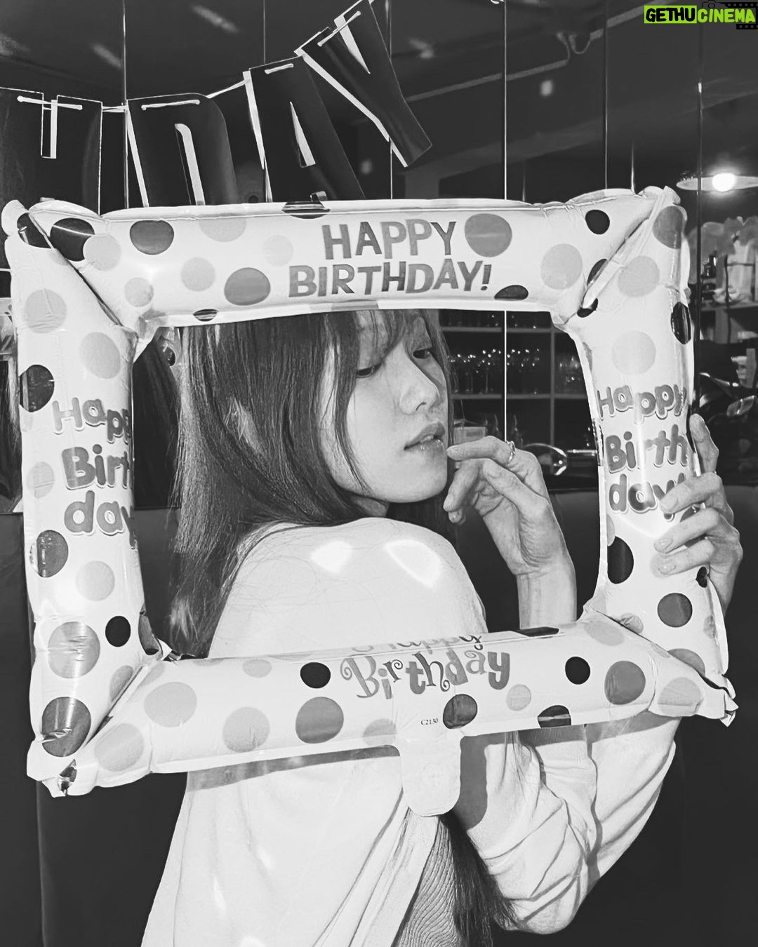 Lee Sung-kyoung Instagram - Birthday🎉