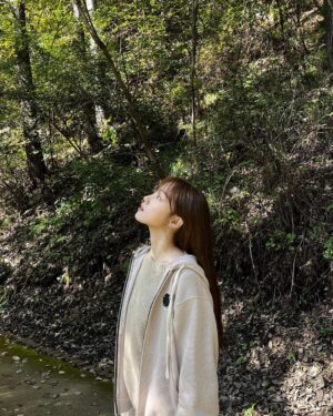 Lee Sung-kyoung Instagram - Call It Love Behind❣️

#마지막영상몰입방해요소큼
#정주행중인사람보지말기🙃