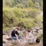 Lee Sung-kyoung Instagram – 지금 #사랑이라말해요 
우동이들캠핑간날🪨🍃

#디즈니플러스