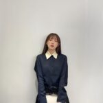 Lee Sung-kyoung Instagram – 어렸을적부터 질샌더만의 멋이 참 좋았다고 한다. 날씨가 서둘러 포근해져가니, 작년에 사놓은 가볍고 긴 자켓을 어서어서 입어야 할텐데🤍 @jilsander