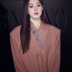 Lee Sung-kyoung Instagram – @maisonvalentino 😘

멋진사진 감사합니다❤️👍🏻