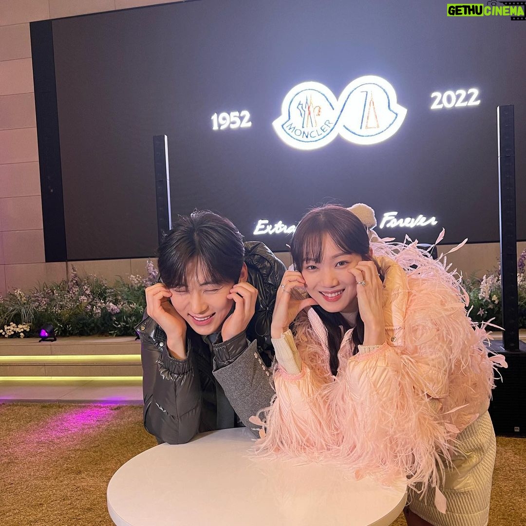 Lee Sung-kyoung - 2 Million Likes - 옵티머스황을 또 조종하였다 오바🫡